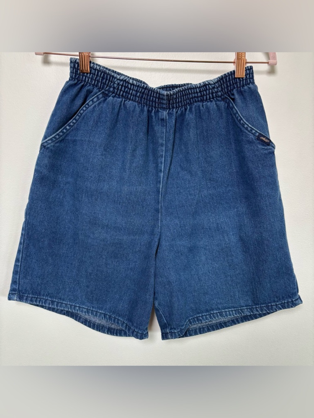 Vintage chic High-Waist Denim Shorts - Size 12